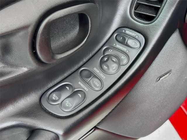 2002 Chevrolet Corvette Base