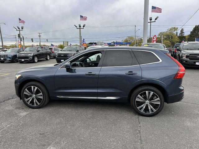 2022 Volvo XC60 B5 Inscription