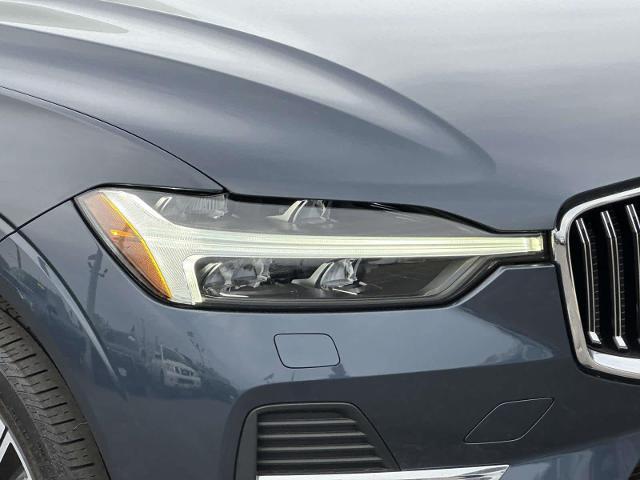 2022 Volvo XC60 B5 Inscription