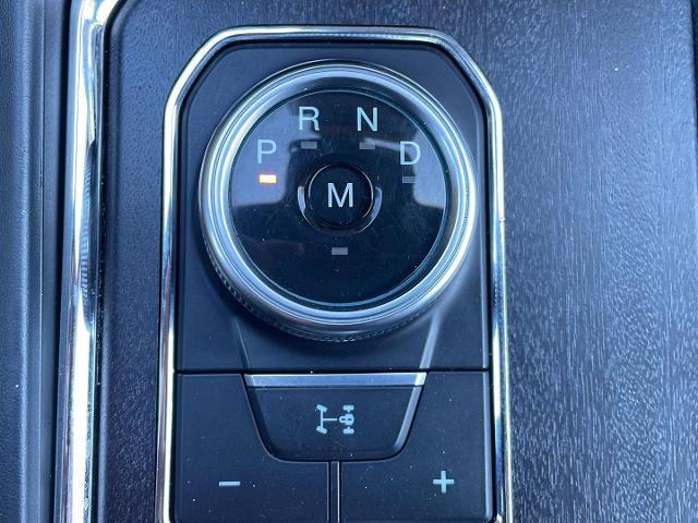2023 Ford Expedition Platinum MAX