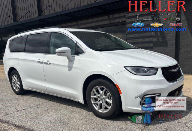 2022 Chrysler Pacifica Touring L for sale in El Paso, IL