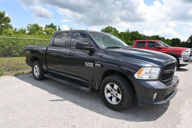 2018 Ram 1500 Express Crew Cab 4x4 5'7" Box