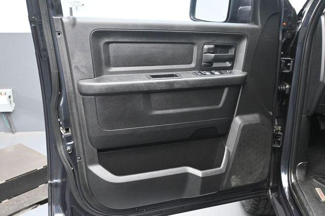 2018 Ram 1500 Express Crew Cab 4x4 5'7" Box