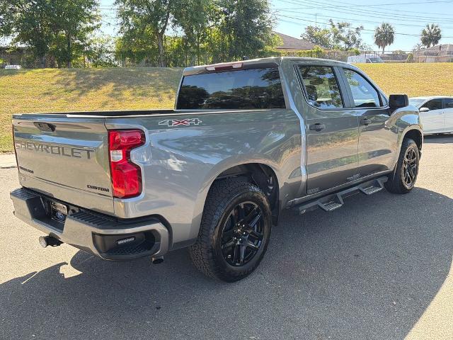 2022 Chevrolet Silverado 1500 4WD Crew Cab Short Bed Custom