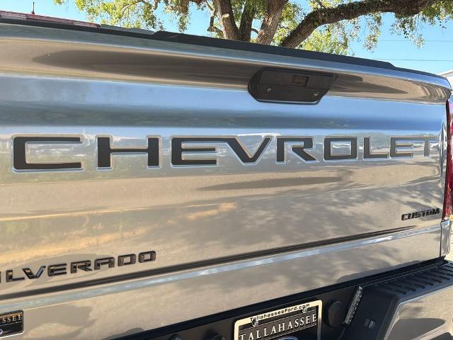 2022 Chevrolet Silverado 1500 4WD Crew Cab Short Bed Custom