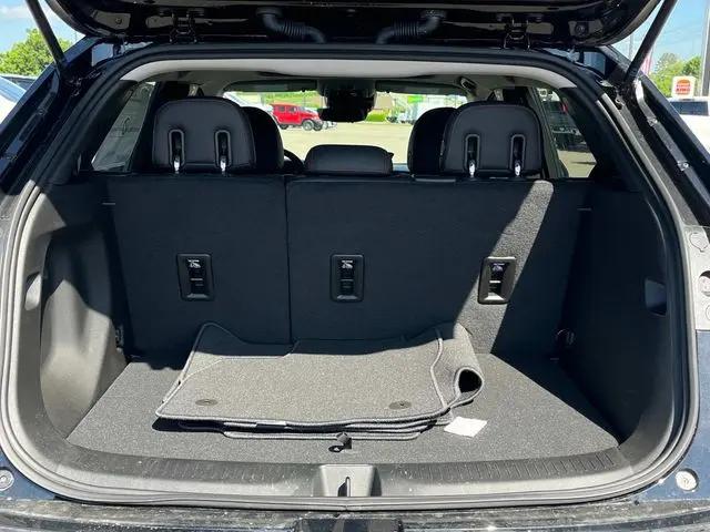 2027 Chevrolet Bolt RS FWD