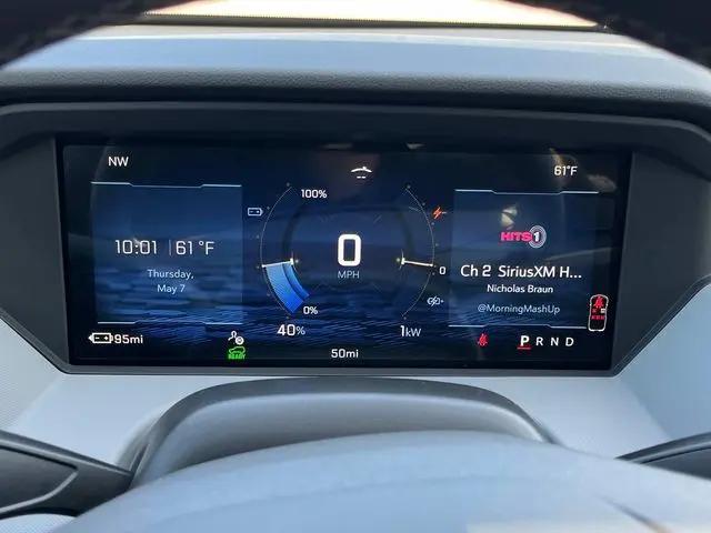 2027 Chevrolet Bolt RS FWD