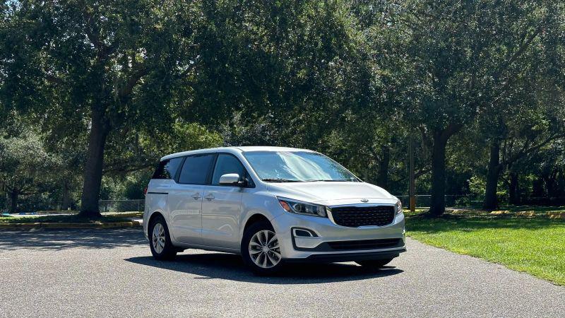 2021 Kia Sedona LX for sale in Orlando, FL