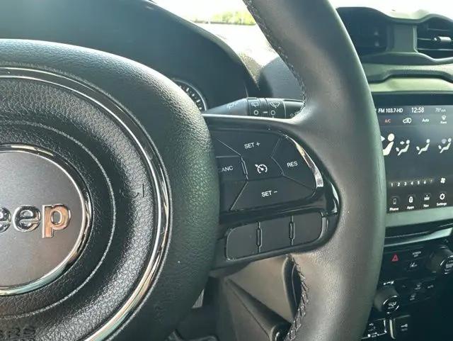 2022 Jeep Renegade Altitude 4x4