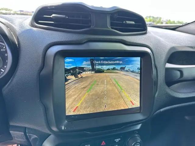 2022 Jeep Renegade Altitude 4x4