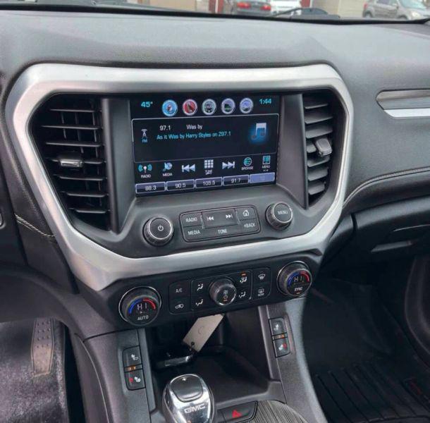 2018 GMC Acadia SLT-1