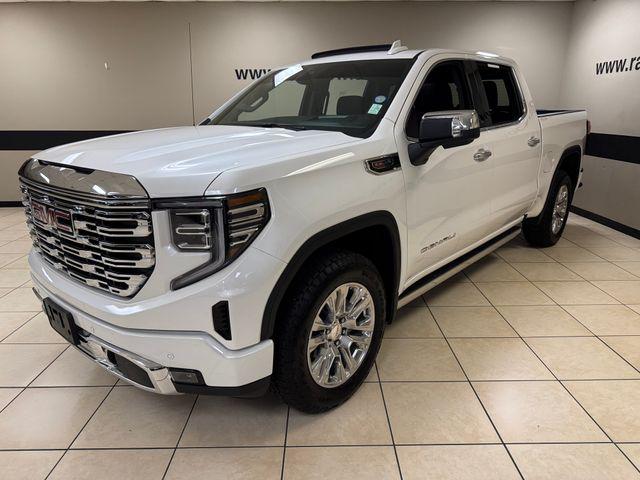 2025 GMC Sierra 1500 4WD Crew Cab Short Box Denali