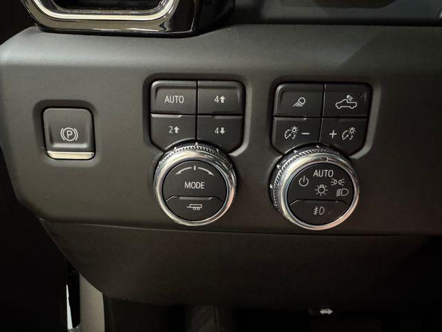 2025 GMC Sierra 1500 4WD Crew Cab Short Box Denali