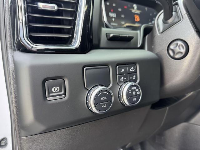 2024 GMC Sierra 1500 2WD Crew Cab Short Box Denali