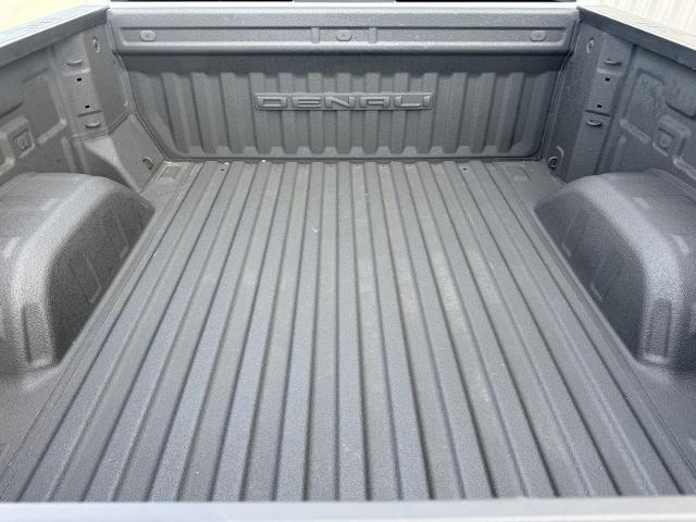 2024 GMC Sierra 1500 2WD Crew Cab Short Box Denali