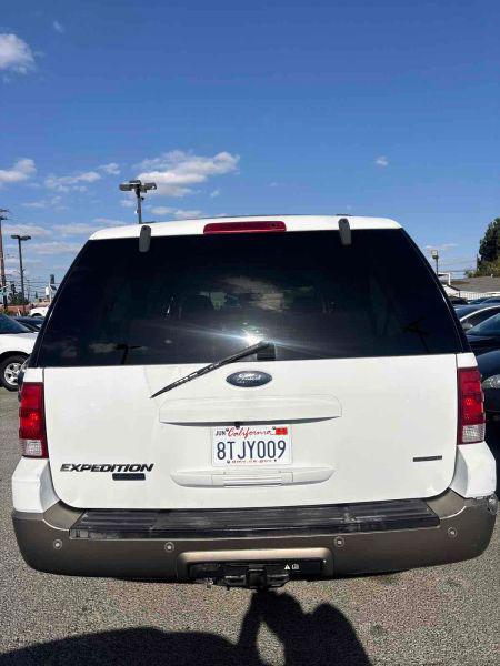 2004 Ford Expedition Eddie Bauer
