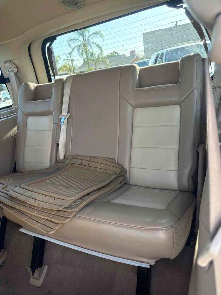 2004 Ford Expedition Eddie Bauer