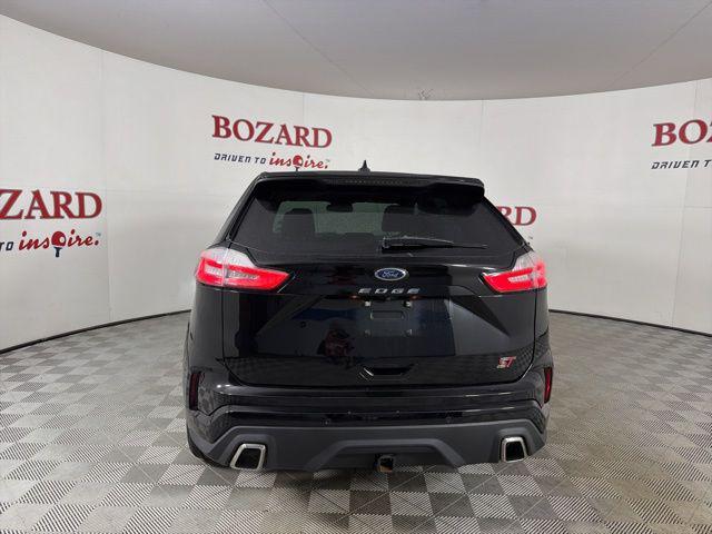 2022 Ford Edge ST