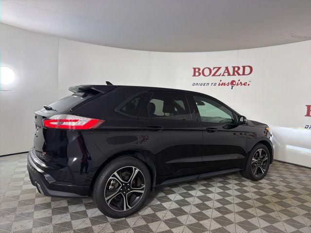 2022 Ford Edge ST