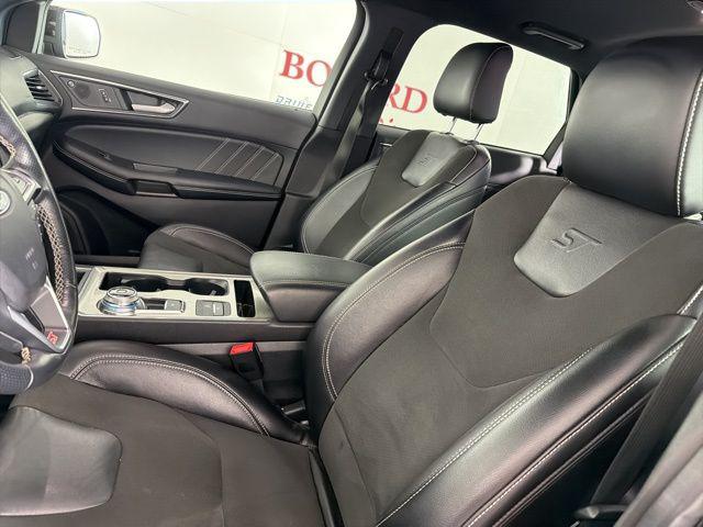 2022 Ford Edge ST