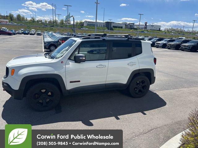 2015 Jeep Renegade Trailhawk