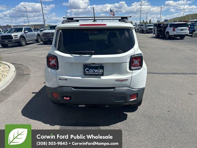 2015 Jeep Renegade Trailhawk