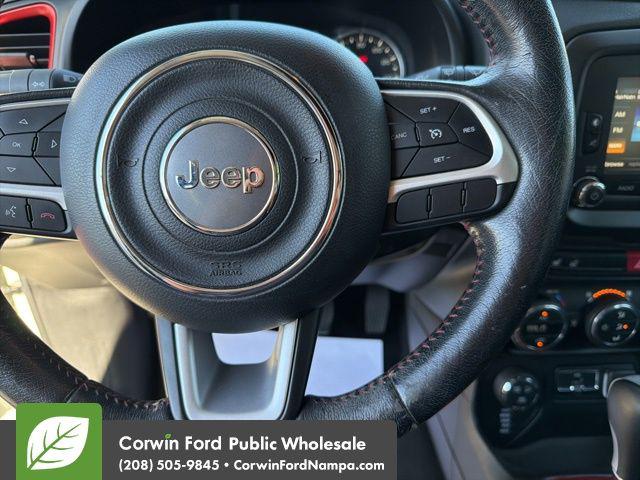 2015 Jeep Renegade Trailhawk