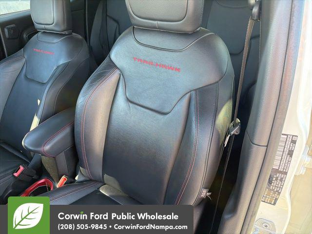 2015 Jeep Renegade Trailhawk