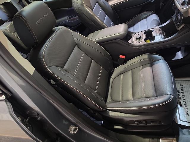 2022 GMC Acadia AWD Denali