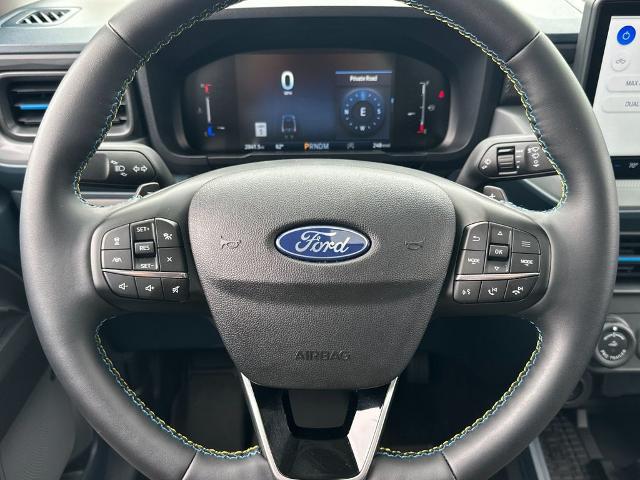 2025 Ford Maverick Lobo