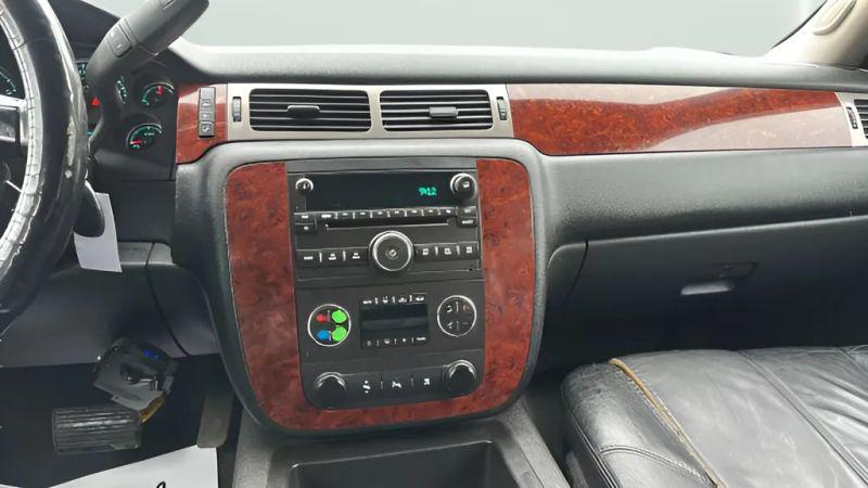 2010 Chevrolet Suburban LT1