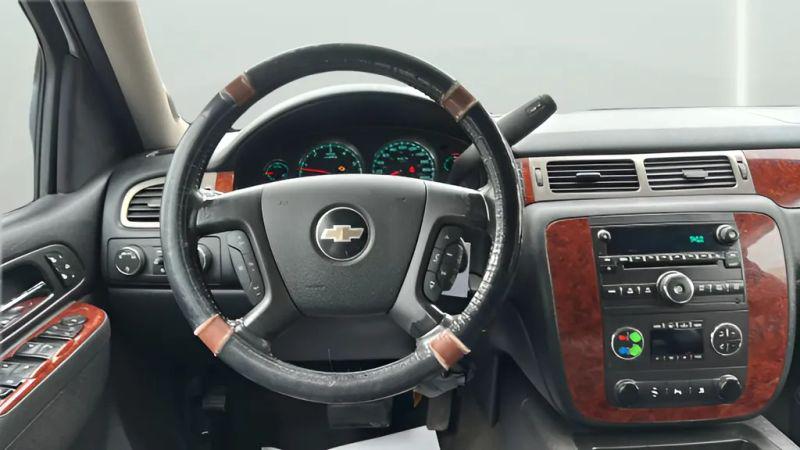2010 Chevrolet Suburban LT1