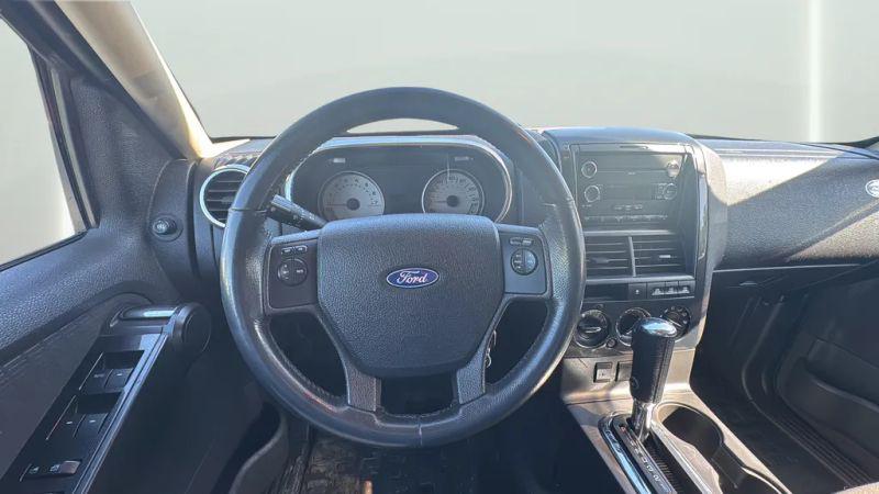 2010 Ford Explorer Sport Trac XLT