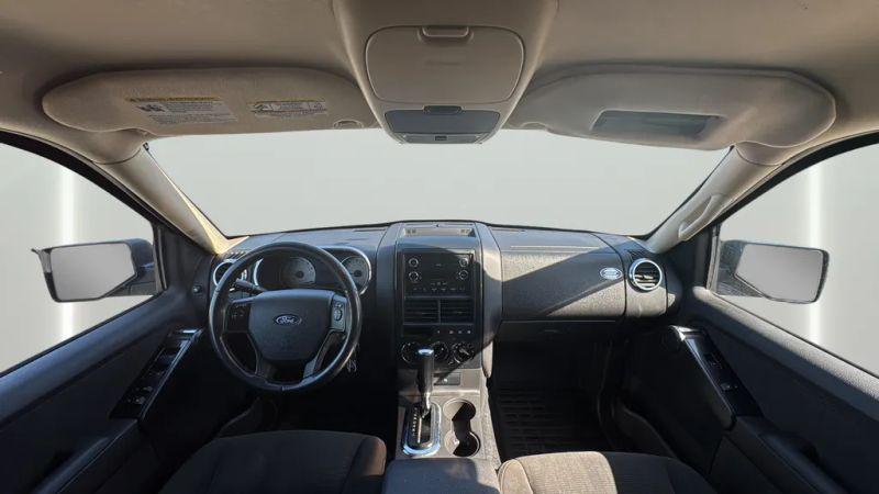 2010 Ford Explorer Sport Trac XLT