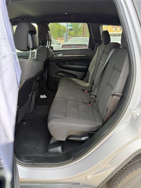2019 Jeep Grand Cherokee Laredo E 4x4
