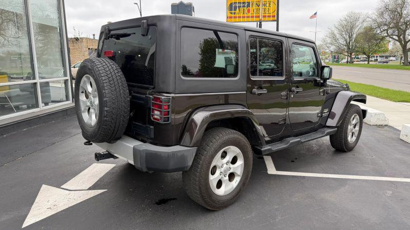 2013 Jeep Wrangler Unlimited Sahara