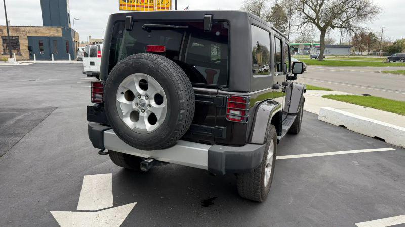 2013 Jeep Wrangler Unlimited Sahara