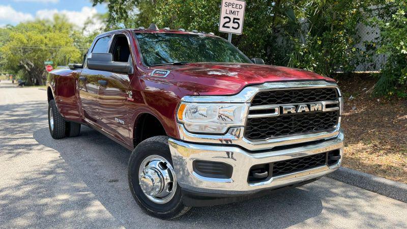 2022 Ram 3500 Tradesman Crew Cab 4x4 8' Box