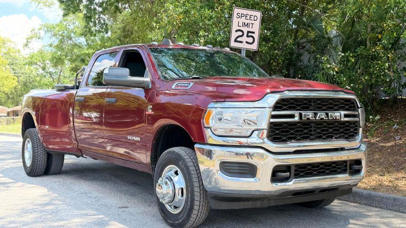 2022 Ram 3500 Tradesman Crew Cab 4x4 8' Box