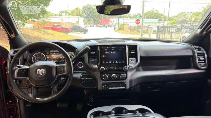 2022 Ram 3500 Tradesman Crew Cab 4x4 8' Box