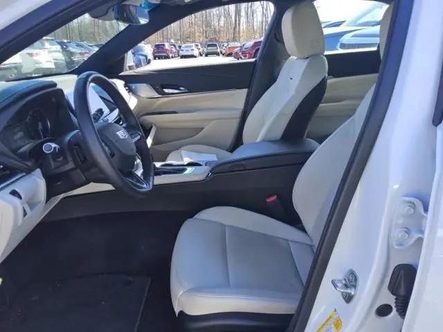 2025 Cadillac CT4 Premium Luxury RWD