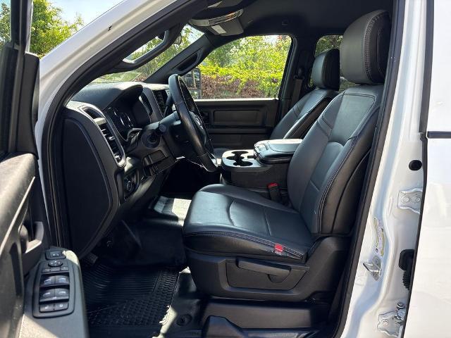 2024 Ram 3500 Tradesman Crew Cab 4x4 8' Box