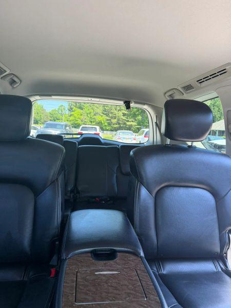 2017 INFINITI QX80 Base