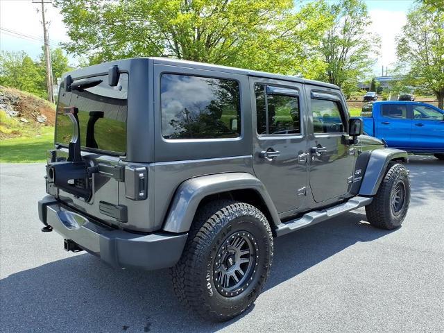2018 Jeep Wrangler JK Unlimited Sahara 4x4