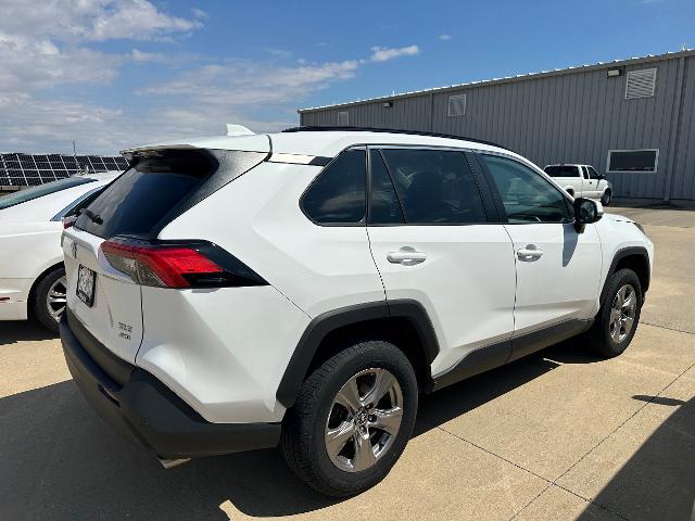 2023 Toyota RAV4 Hybrid XLE