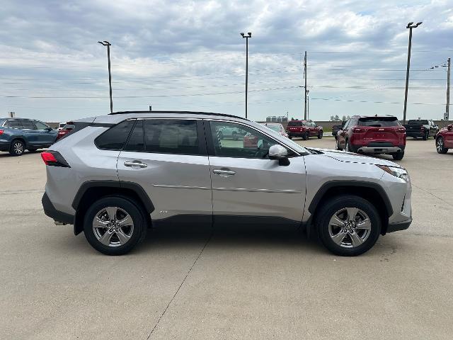 2023 Toyota RAV4 Hybrid XLE