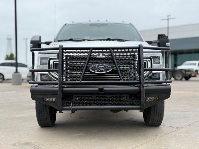 2022 Ford F-350 LARIAT