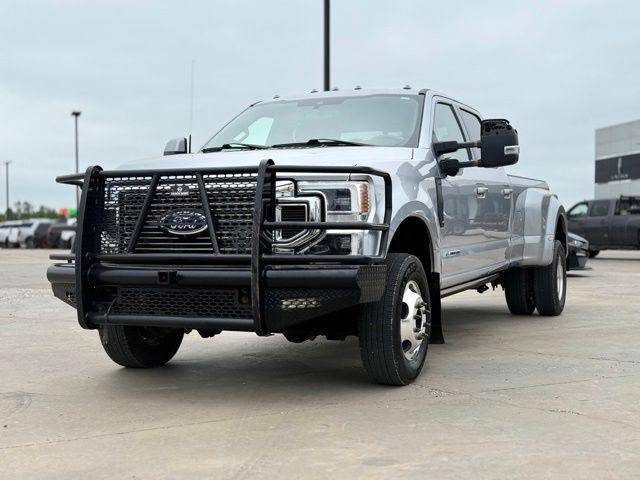 2022 Ford F-350 LARIAT