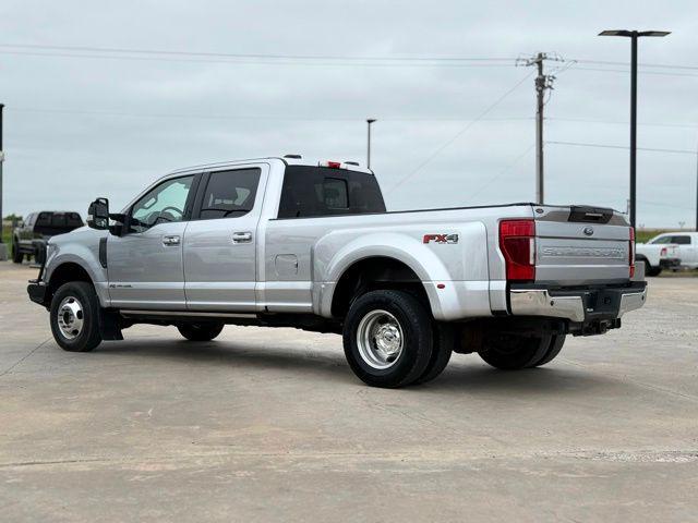 2022 Ford F-350 LARIAT