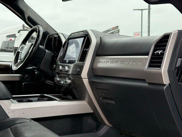 2022 Ford F-350 LARIAT